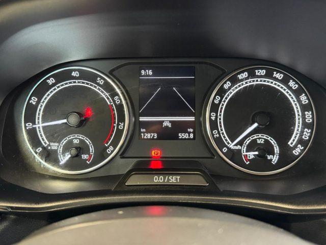 SKODA Fabia 1.0 MPI 80CV *BICOLOR*UNICO PROP.*APPLE-ANDROID*