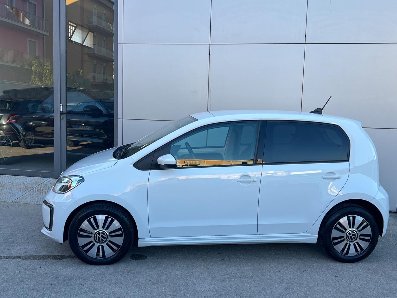 Volkswagen e-up! 83 CV