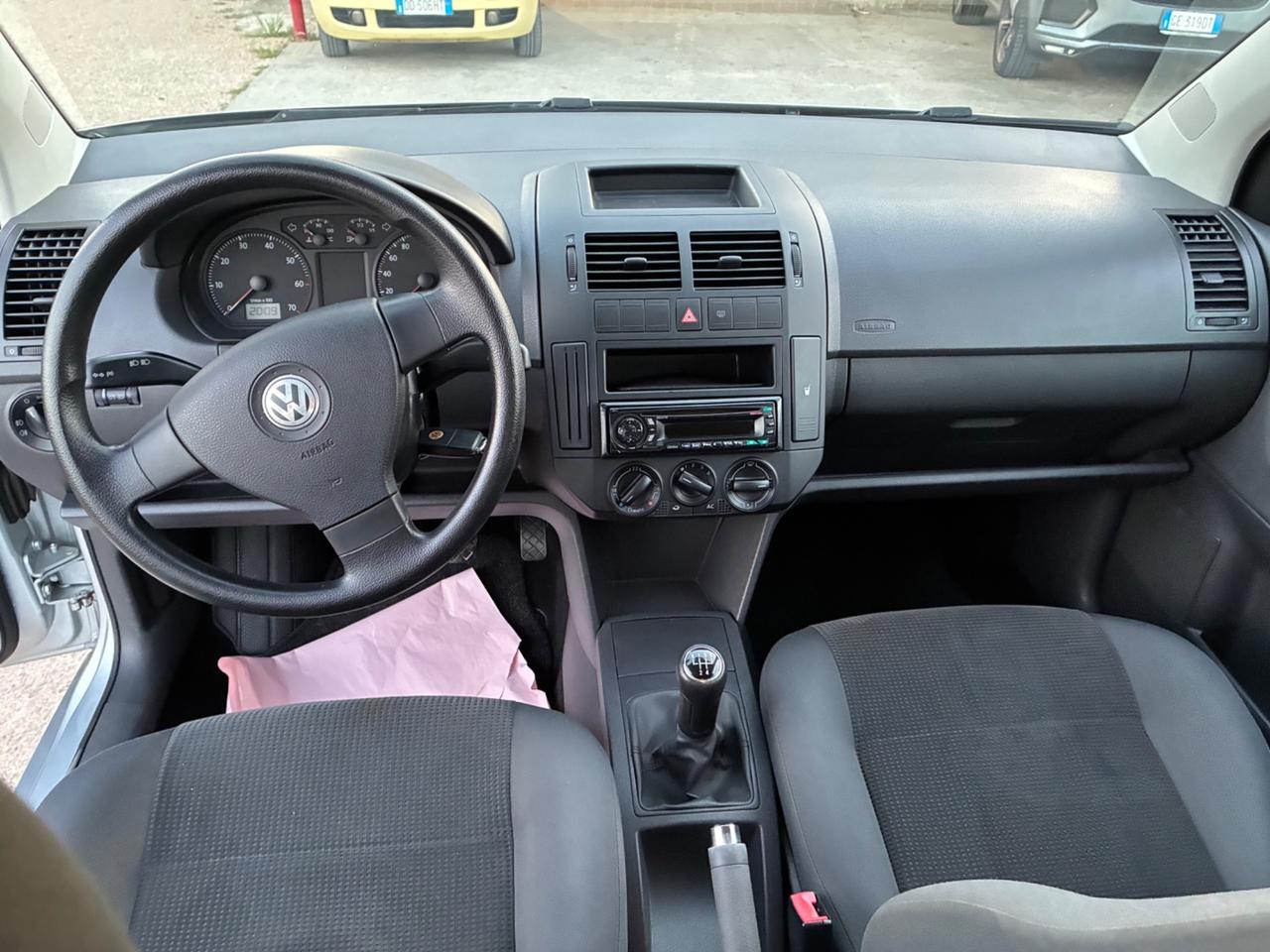 Volkswagen Polo 1.2/70CV 12V 5p. Comfortline