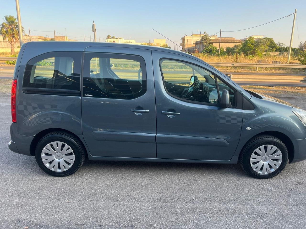Citroen Berlingo 1.6 HDi 90CV Multispace Unipro 2010