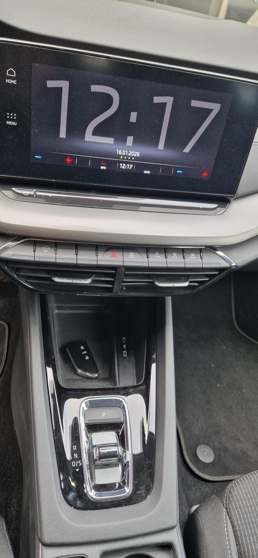 Skoda Octavia 2.0 TDI EVO SCR DSG Wagon Sportline