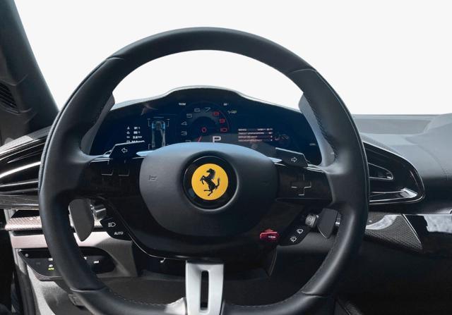 FERRARI Purosangue Purosangue