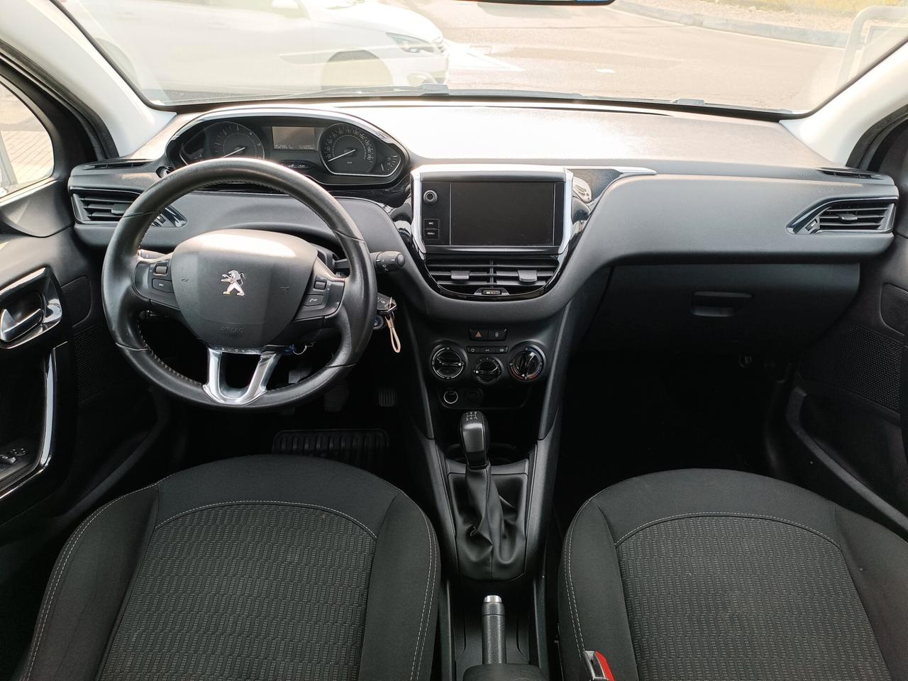 Peugeot 208 BlueHDi Allure