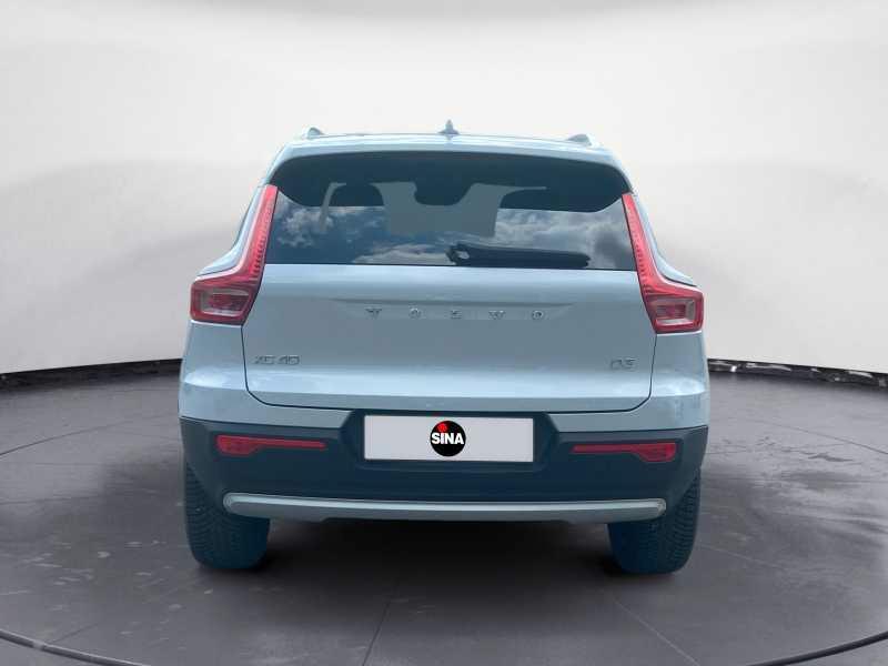 VOLVO XC40 2.0 d3 Momentum Core AuTo