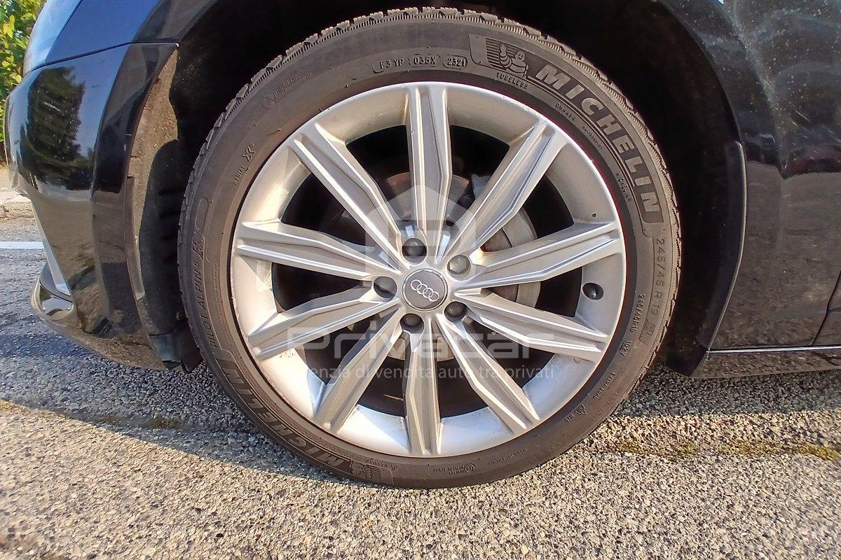 AUDI A6 Avant 40 2.0 TDI S tronic Business