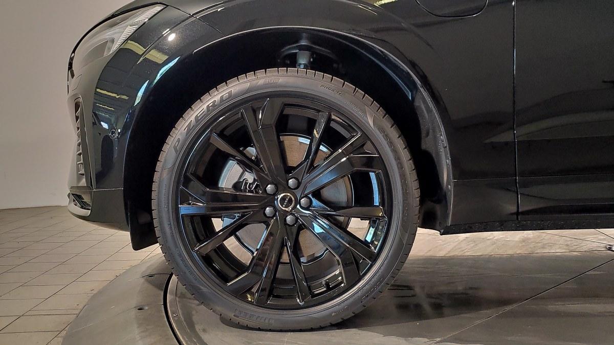 VOLVO Xc60 T6 Plug-In Hybrid Awd Autom. Plus Black Edition