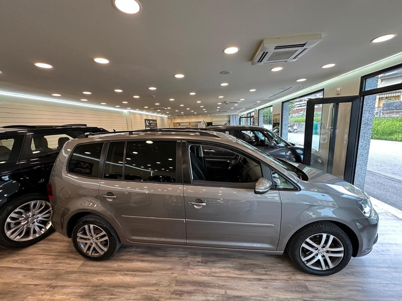 Volkswagen Touran 1.6 TDI Comfortline 7 Posti