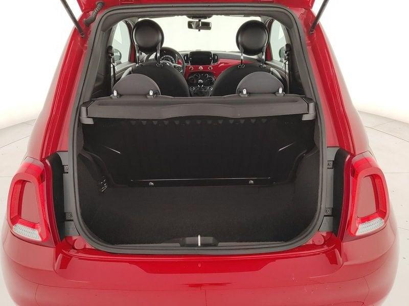 FIAT 500 500 III 2015 1.0 hybrid (Red) 70cv