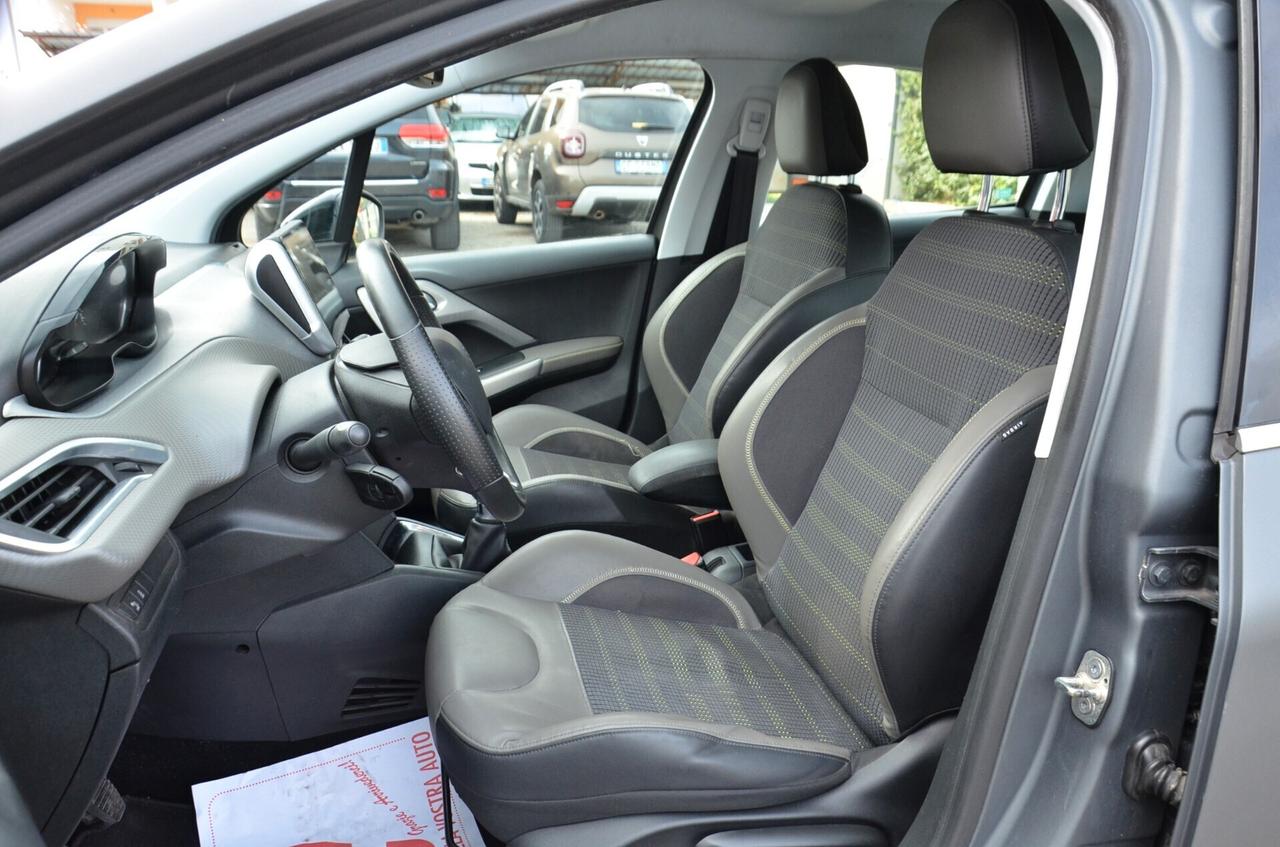 Peugeot 208 PureTech 82 5 porte Allure