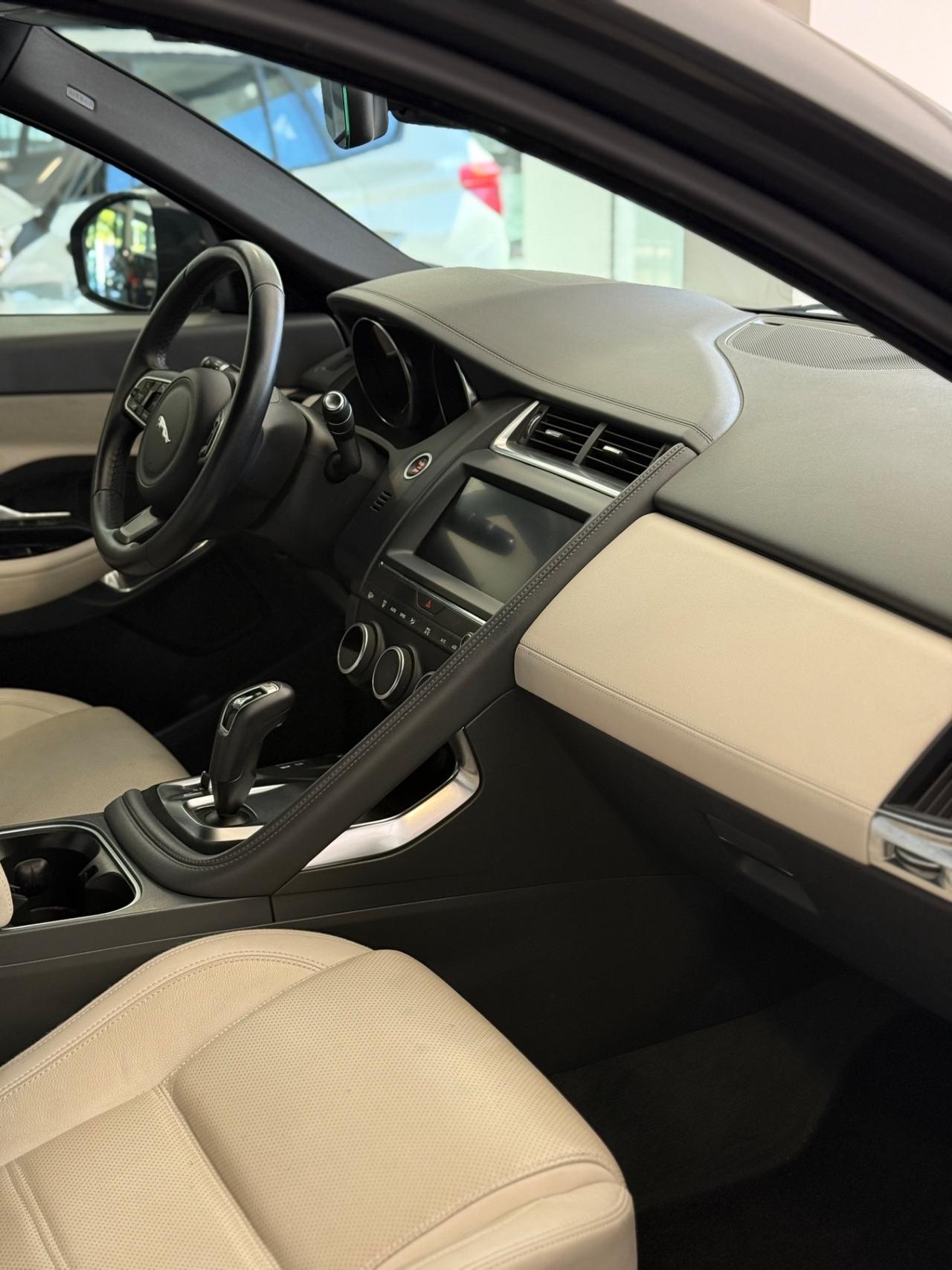 Jaguar E-Pace 2.0D 150 CV AWD aut. R-Dynamic S