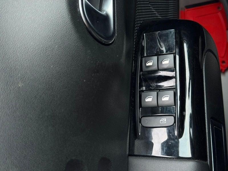 Citroën C3 C3 1.2 puretech C-Series s&s 83cv + GPL