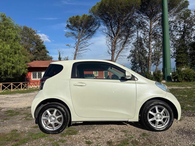 TOYOTA iQ 1.0 Lounge - UNIPRO