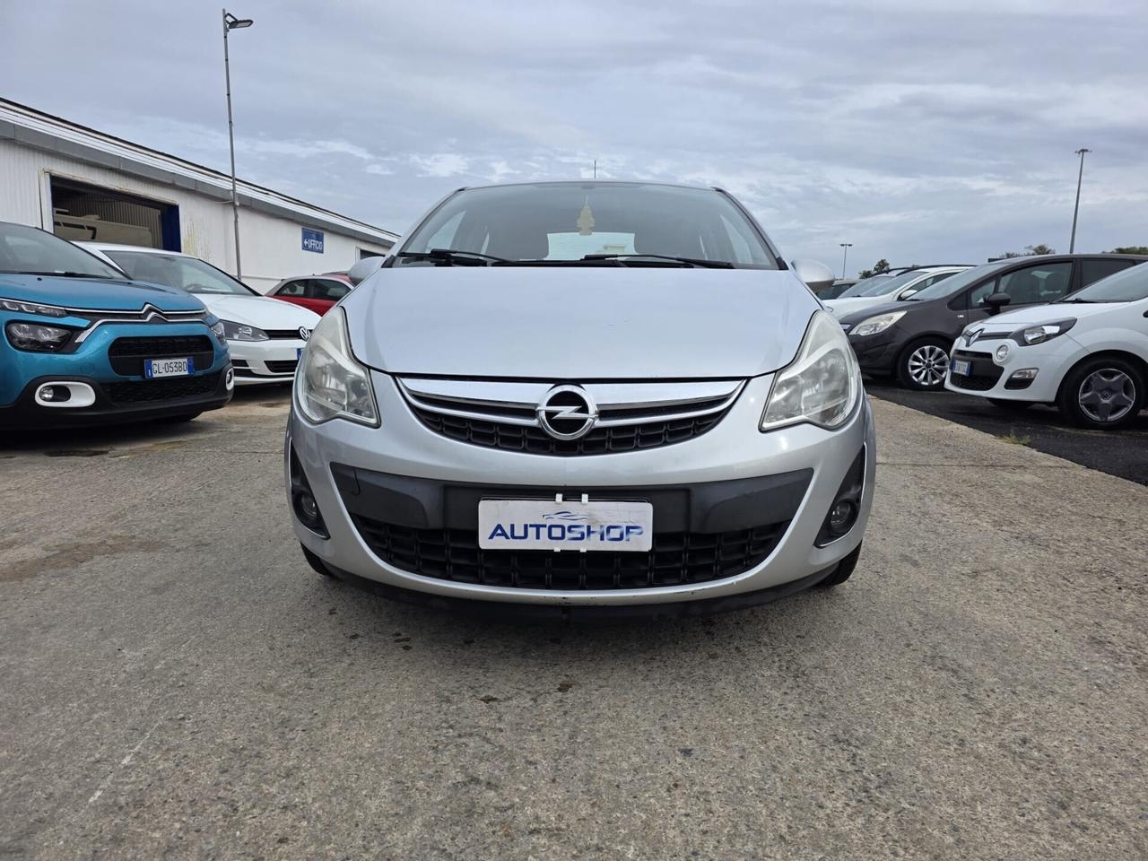Opel Corsa 1.2 5 porte Elective