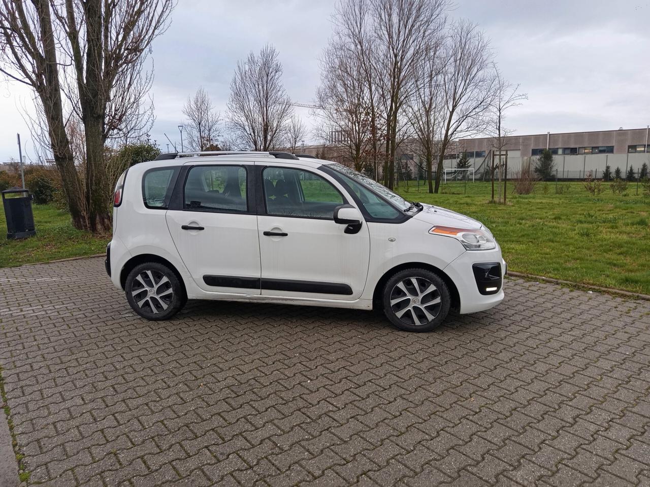 Citroen C3 Picasso 1.4 VTi 95 GPL airdream Seduction