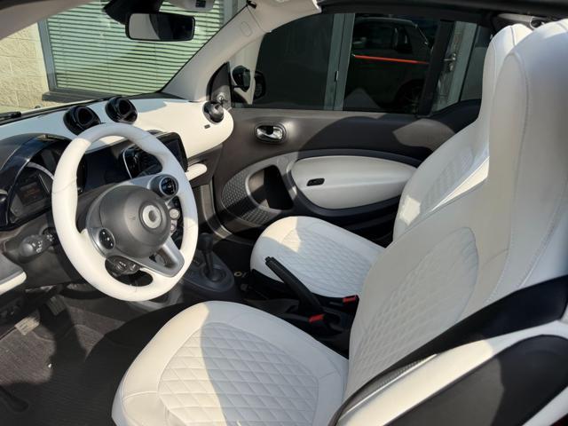 SMART ForTwo 70 1.0 Twin. Cabrio Brabus Style