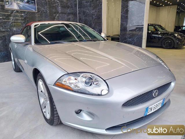JAGUAR XK 4.2 V8 Convertibile
