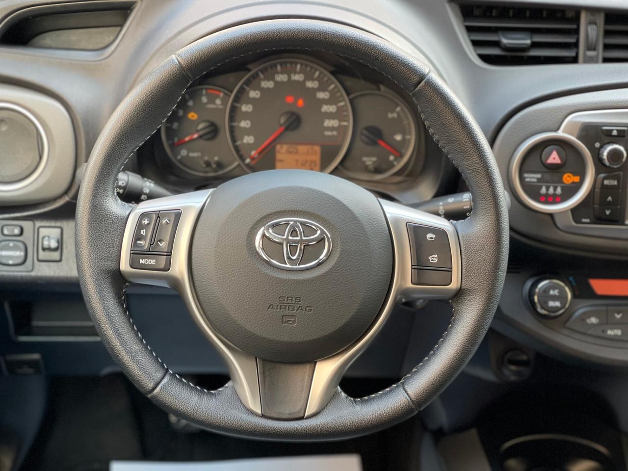 Toyota Yaris 1.3 5 porte Style