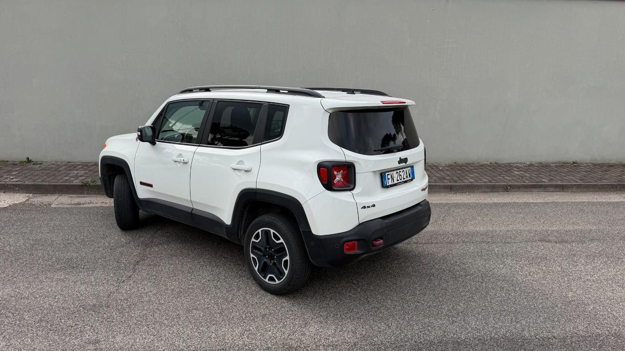 Jeep Renegade 2.0 Mjt 170CV 4WD Active Drive Low Trailhawk