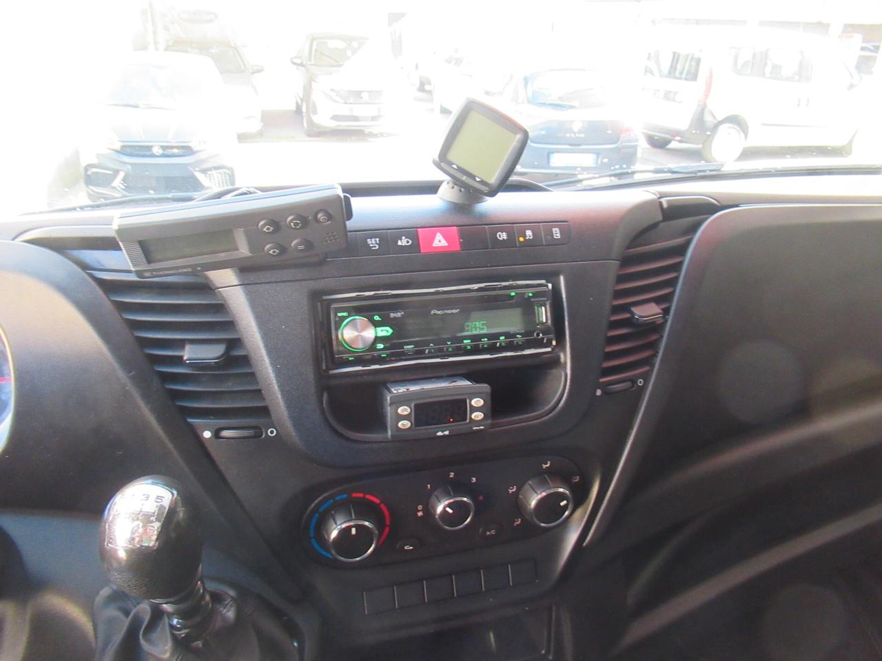 Iveco Daily 35C15 3.0 HPT PC-RG Cabinato ISOTERMICO ( CASSA FRIGO)