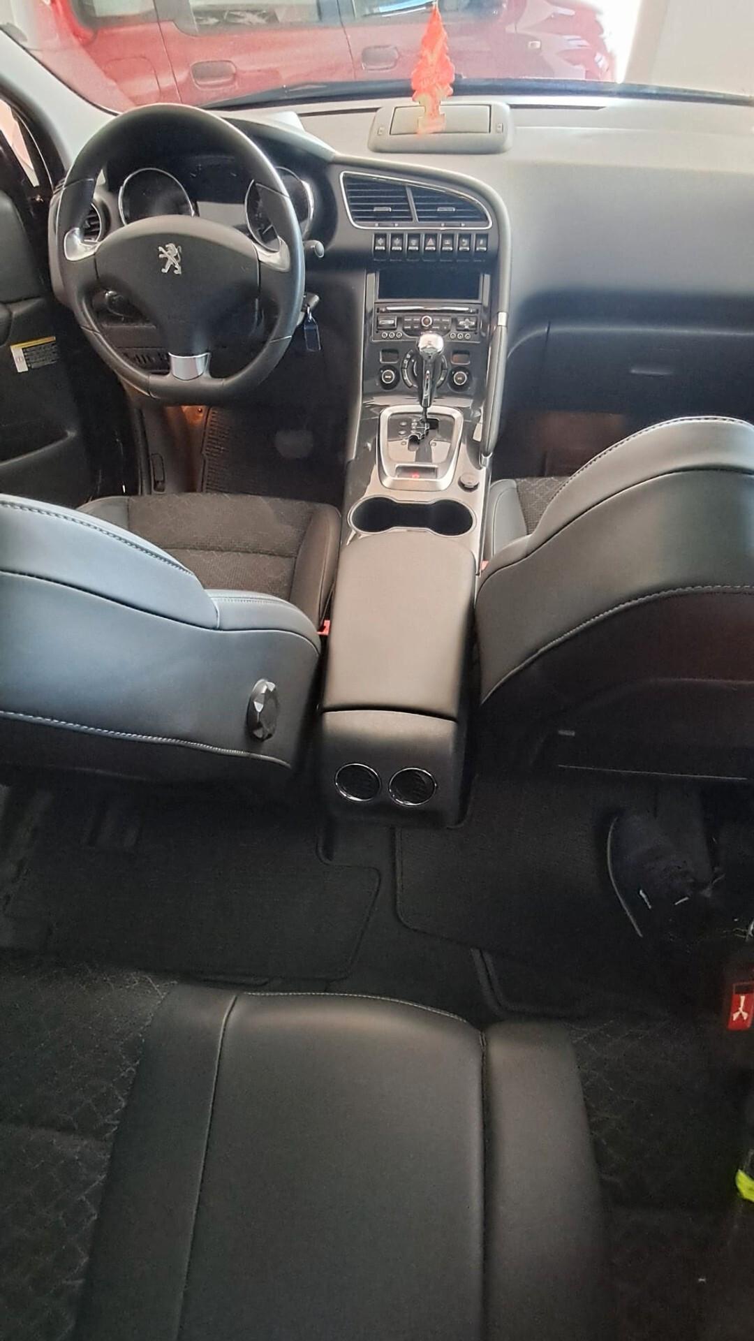 PEUGEOT 3008 1.6 BENZINA 165 CV