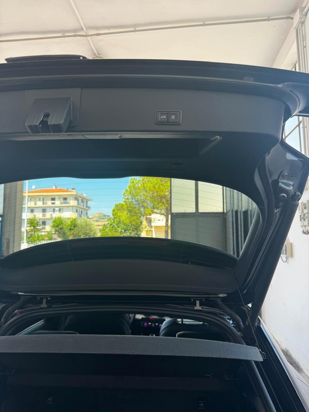 Audi Q2 30 TDI S tronic line Edition