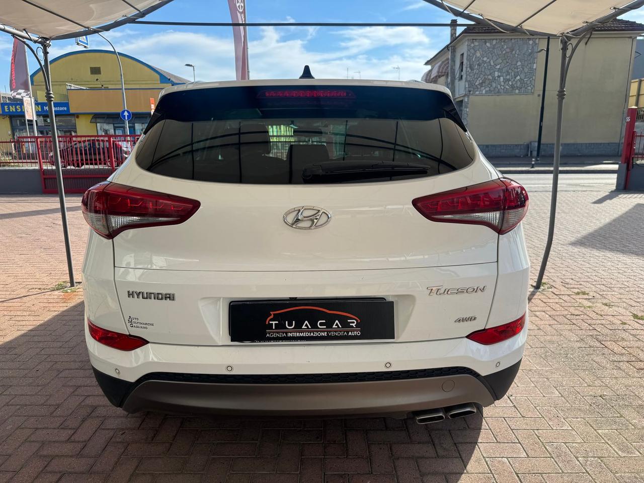 Hyundai Tucson 2.0 CRDI Xpossible TETTUCCIO #50055