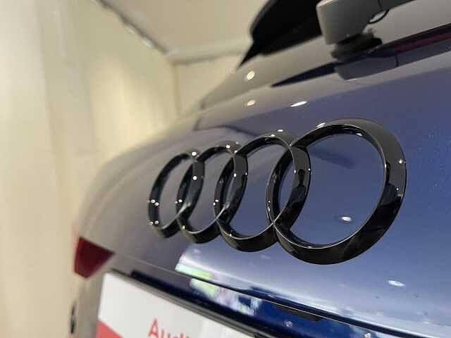 Audi Q3 40 TFSI quattro S tronic S line edition