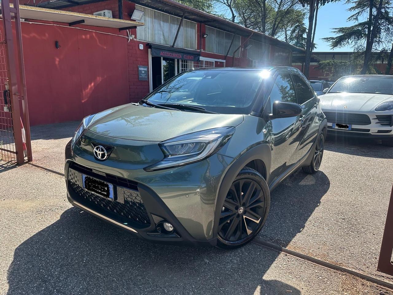 Toyota Aygo X Aygo X 1.0 VVT-i 72 CV 5p. Undercover S-CVT