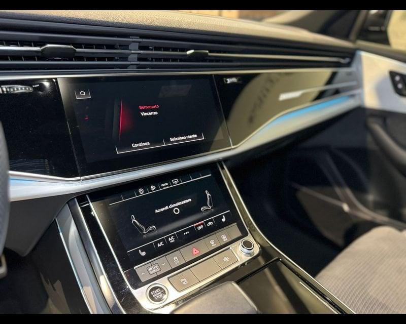 Audi Q8 50 TDI 286 CV quattro tiptronic Sport