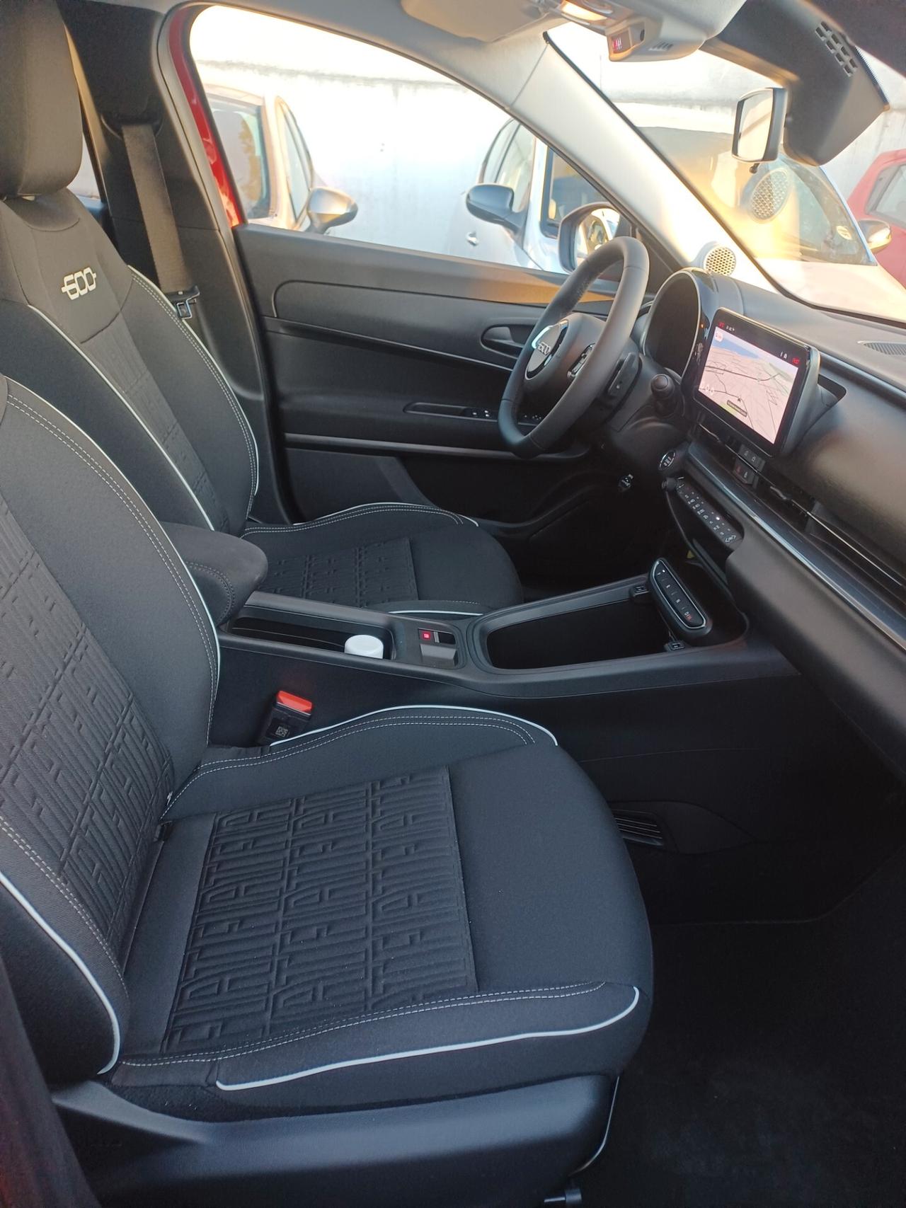 Fiat 600 Hybrid 110 CV DCT MHEV Business. KM 0