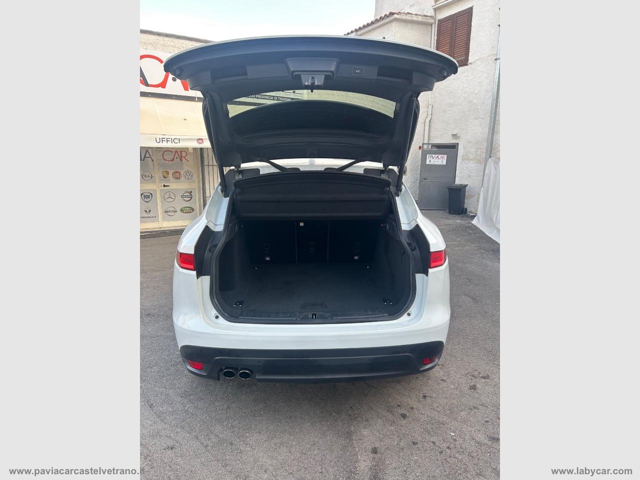 JAGUAR F-Pace 2.0 D 180 CV AWD aut. Portfolio