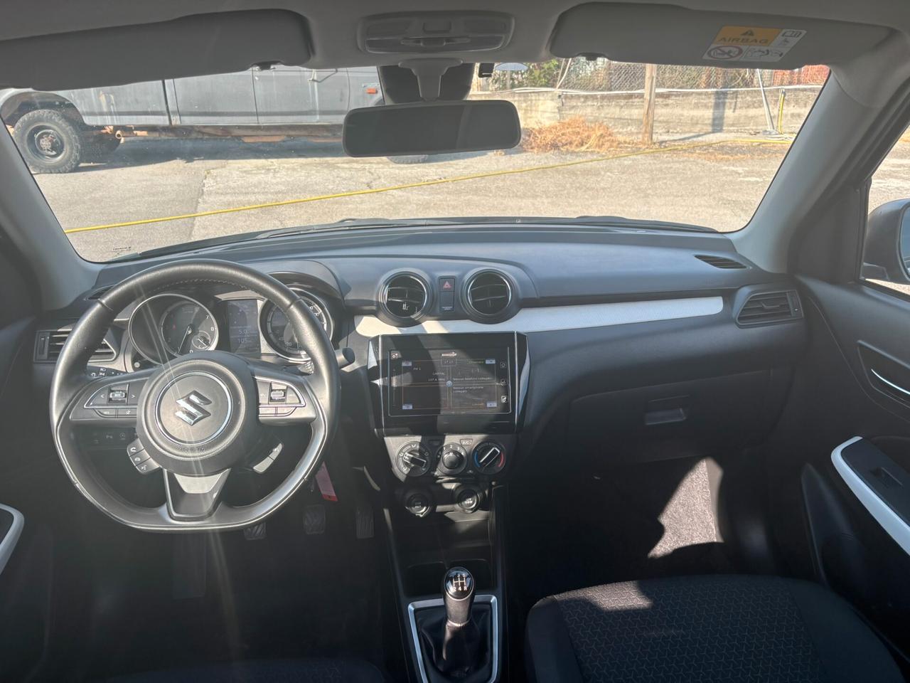 Suzuki Swift 1.2 Hybrid Cool