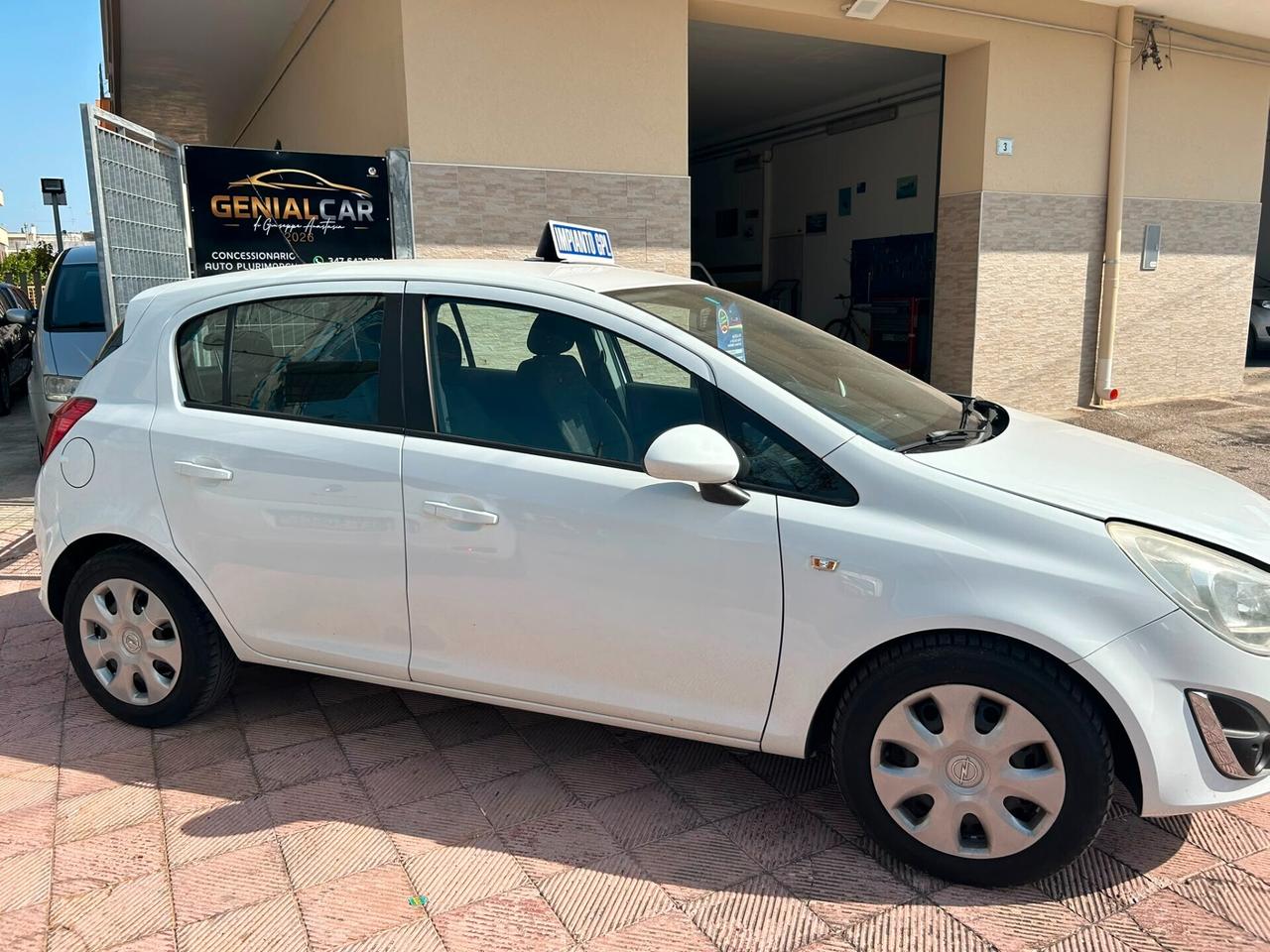 Opel Corsa 1.2 85CV 5 porte GPL-TECH Club