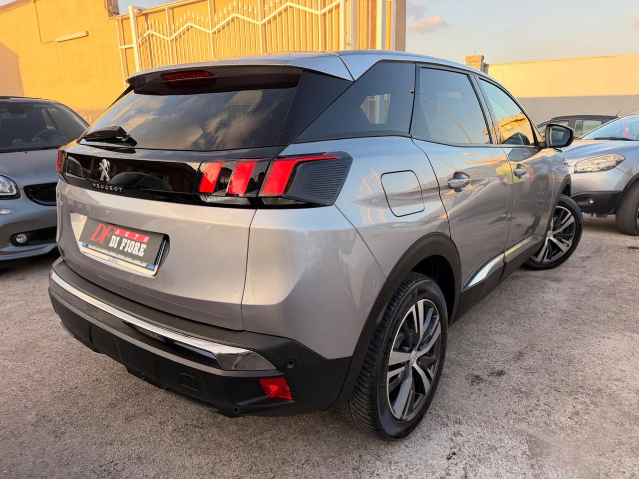 Peugeot 3008 1.5 BlueHDi 130cv Allure Pack NAVI