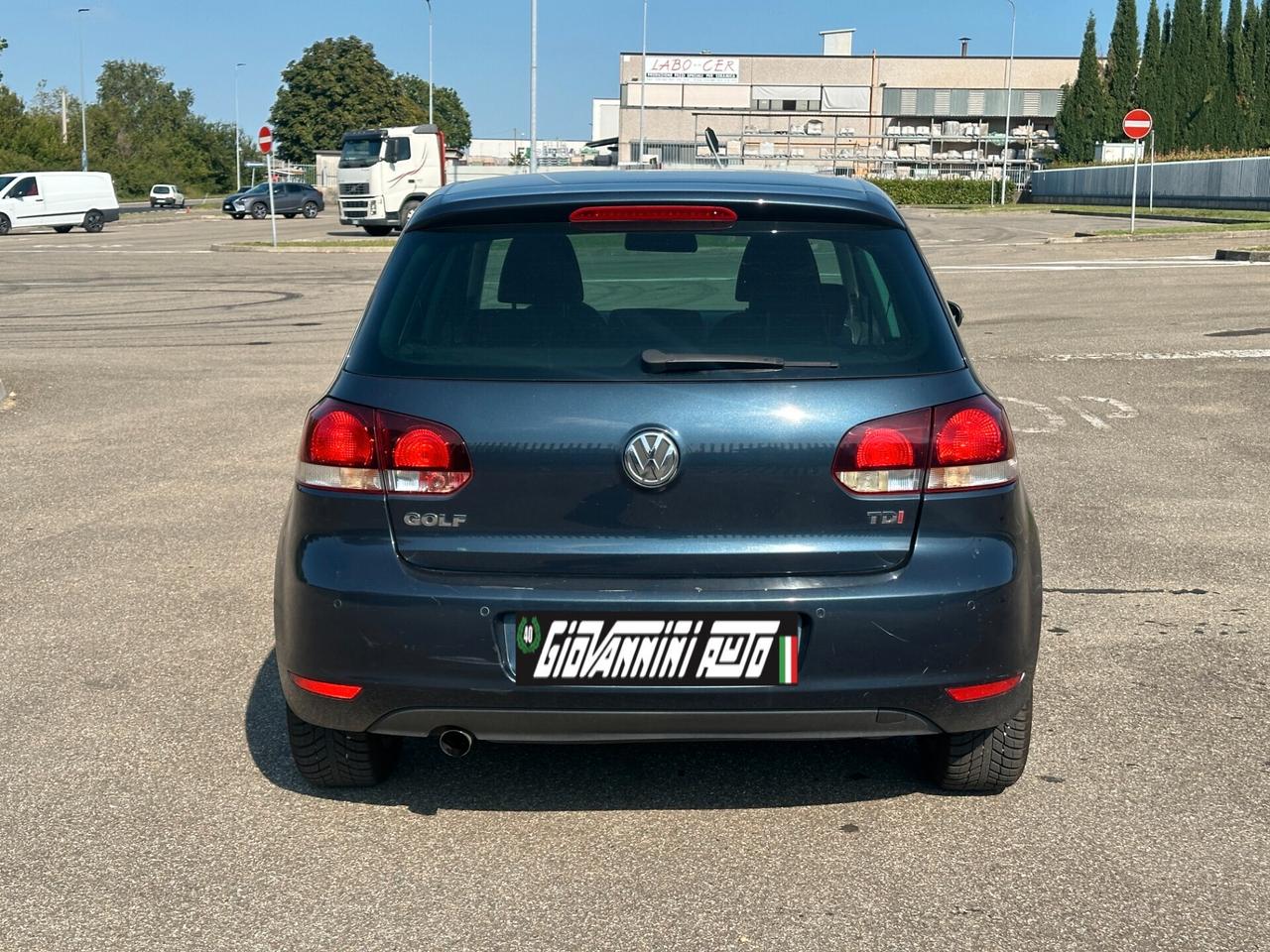 Volkswagen Golf 1.6 TDI DPF DSG 5p. Highline
