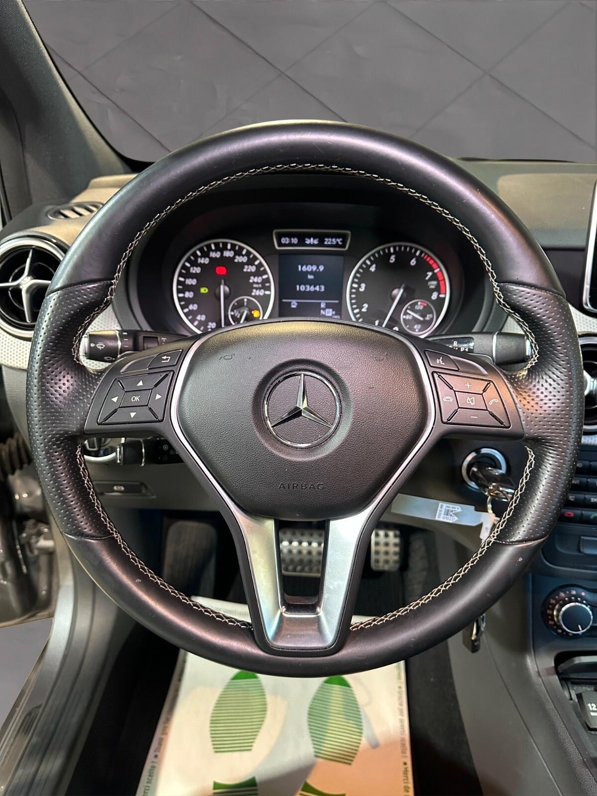 Mercedes-benz B 200 BlueEFFICIENCY Premium