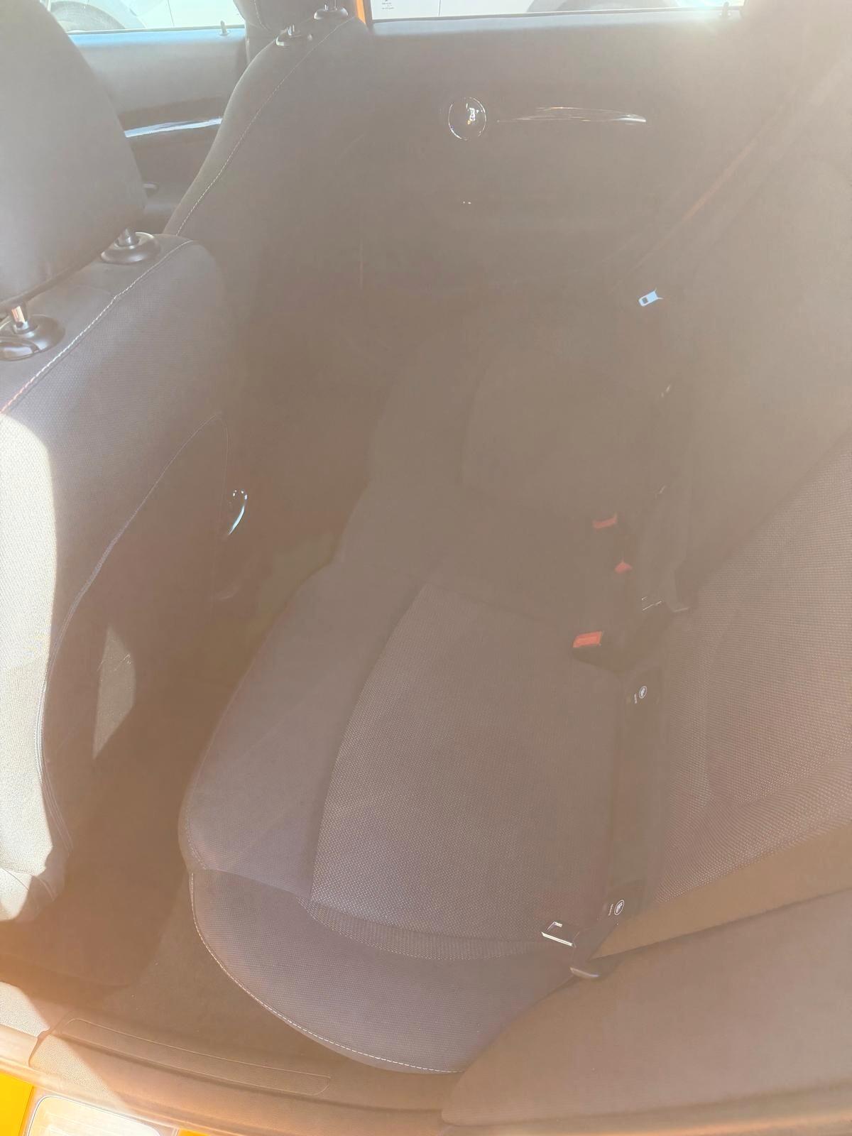 Mini Cooper D Clubman 2.0