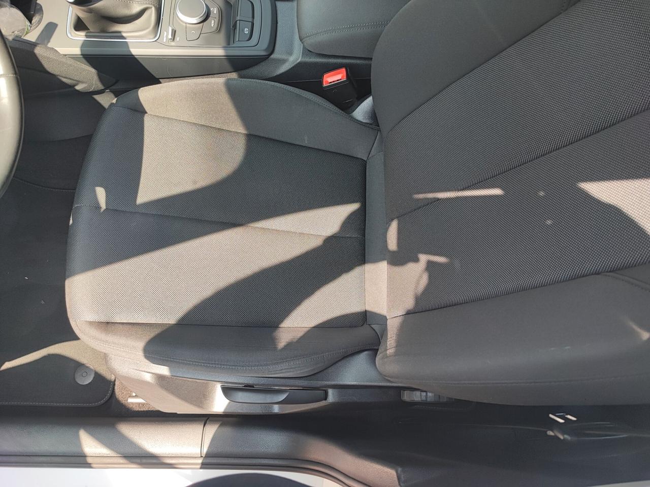 Audi Q2 1.6 TDI Business