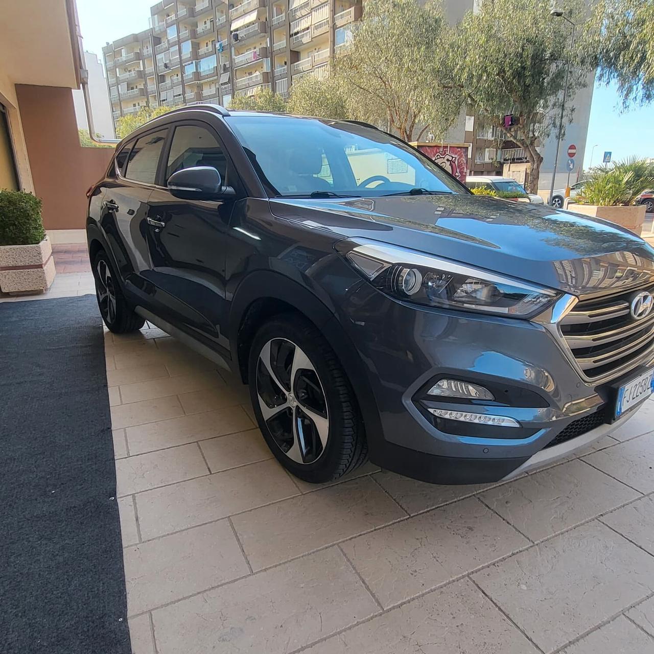 Hyundai Tucson 1.7 CRDi DCT Sound Edition