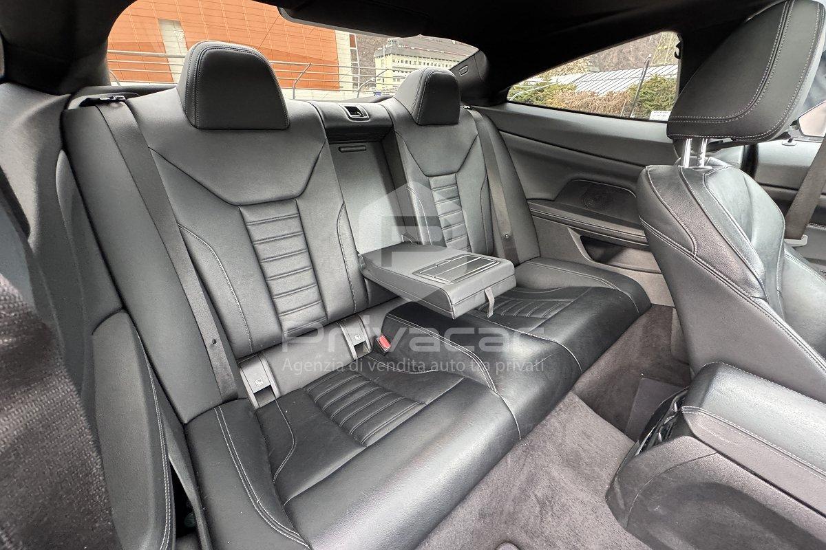 BMW M440i 48V xDrive Coupé