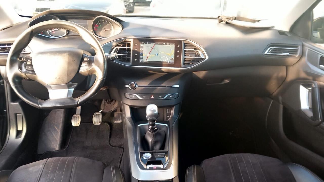 Peugeot 308 BlueHDi 150 S&S EAT6 Allure