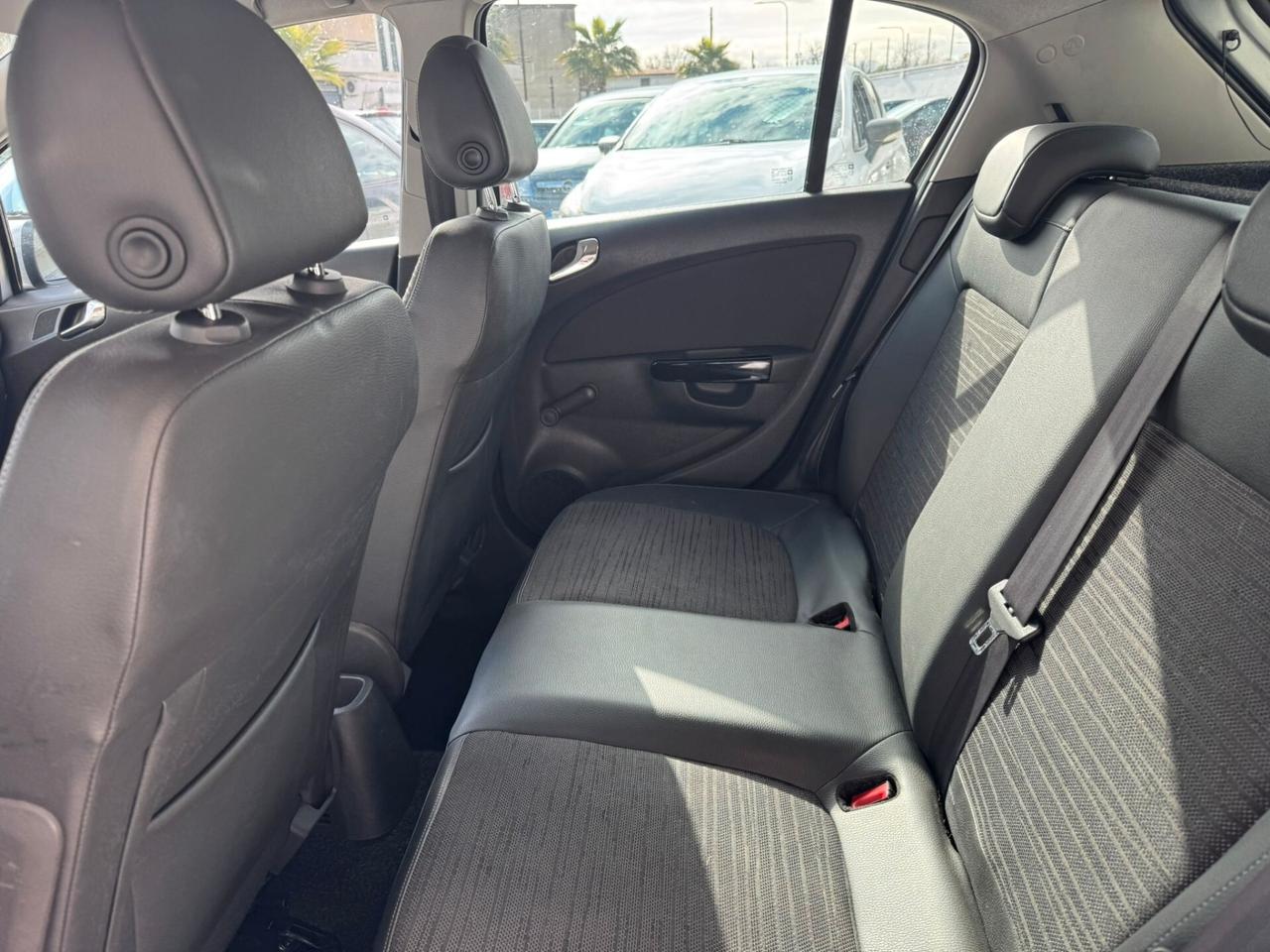 Opel Corsa 1.2 5 porte Edition