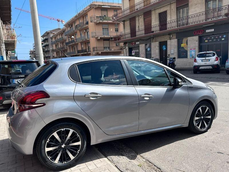 Peugeot 208 BlueHDi 100 Stop&Start 5 porte Allure
