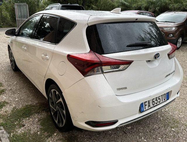 TOYOTA Auris 1.8 Hybrid Lounge Automatica GARANZIA