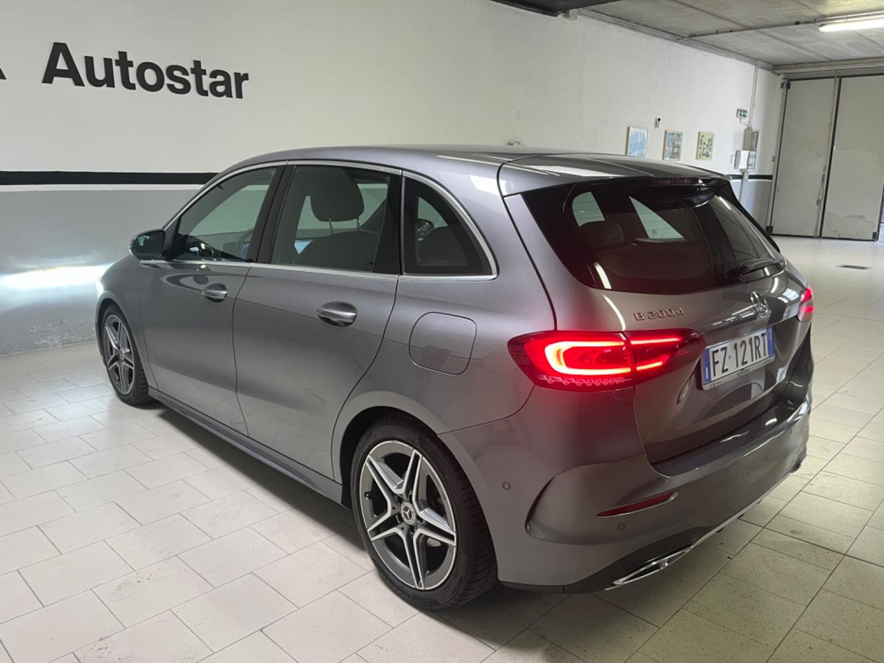 Mercedes-benz B 200 d Automatic Premium