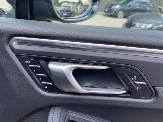 Porsche Macan 2.0 245cv pdk Tetto 19" PDLS