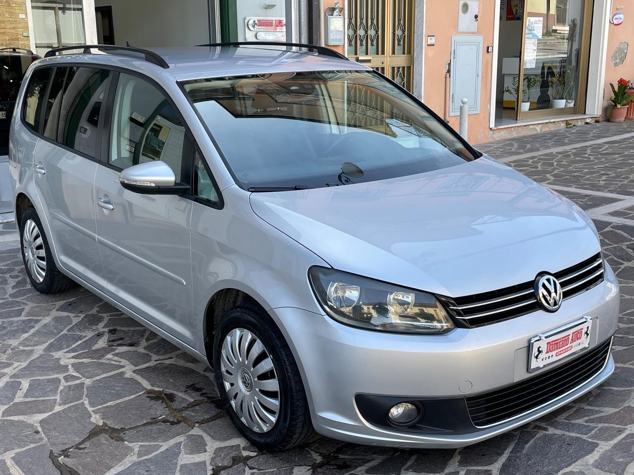 Volkswagen Touran 1.6 TDI DSG Comfortline 7 POSTI