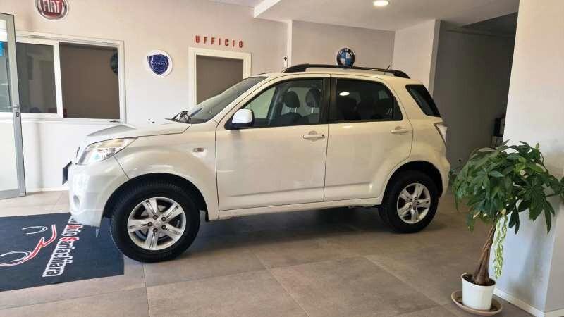 Daihatsu Terios 1.5 102 CV 4WD You FIVE