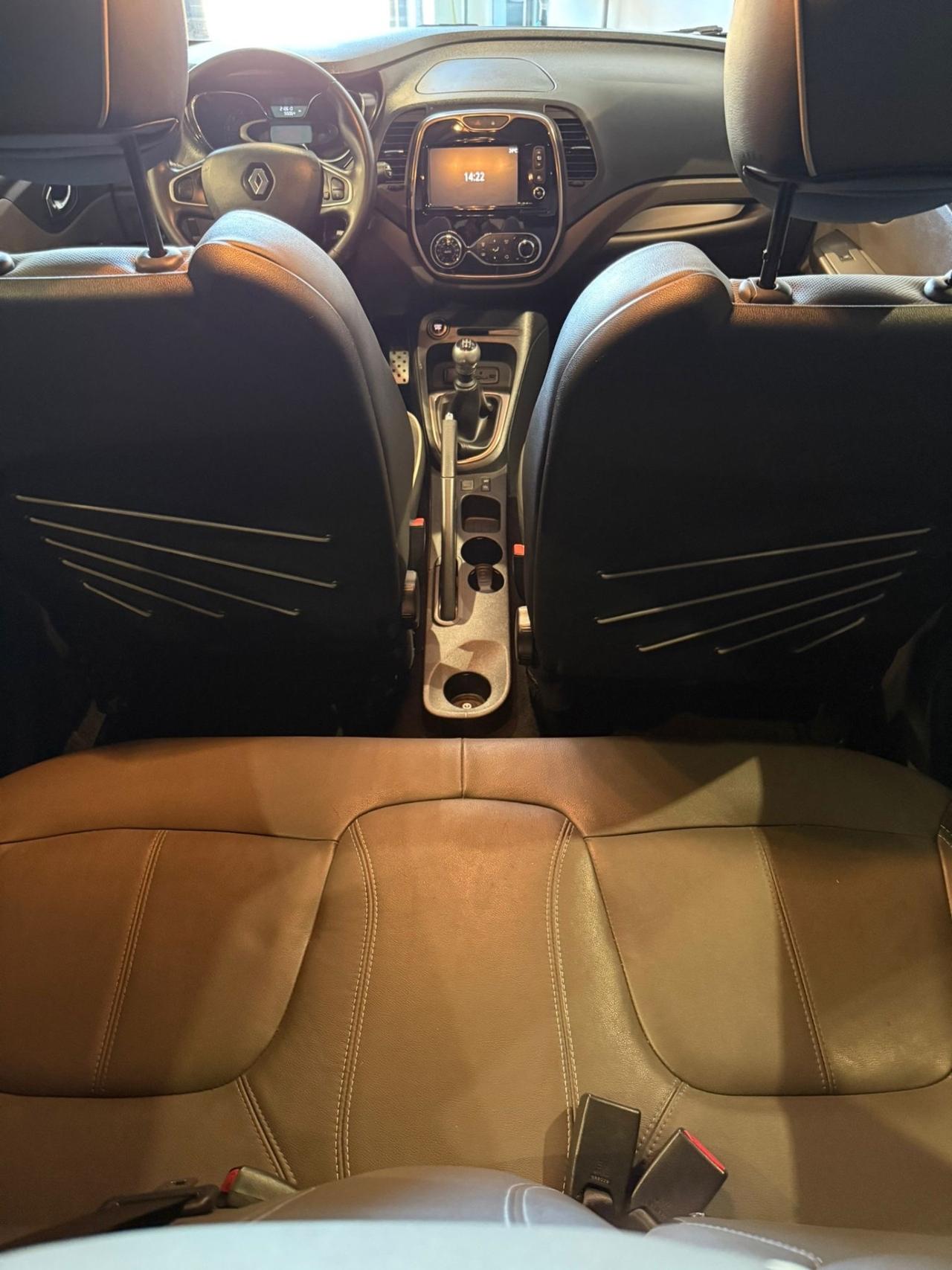 Renault Captur 1.5 - UNICO PROPRIETARIO-NEOPATENTATI