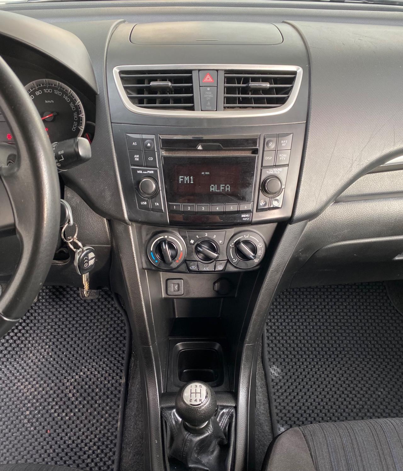 Suzuki Swift 1.3 DDiS 75cv 5 porte B-Easy